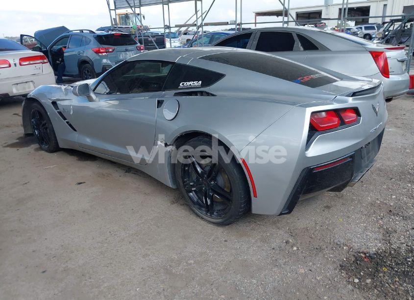 Photo 3 of 2017 Chevrolet Corvette STINGRAY (VIN 1G1YB2D7XH5105426)