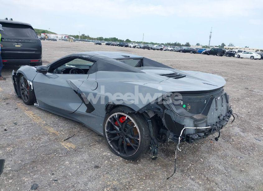 Photo 3 of 2024 Chevrolet Corvette STINGRAY (VIN 1G1YB3D41R5103979)
