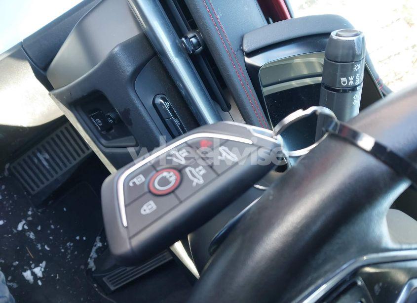 Photo 11 of 2023 Chevrolet Corvette STINGRAY RWD 2LT (VIN 1G1YB3D44P5107215)