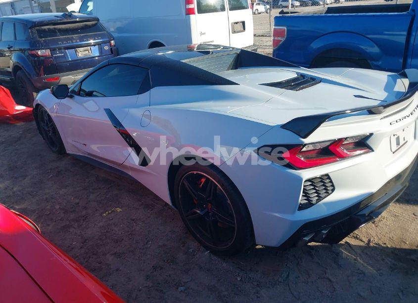 Photo 3 of 2021 Chevrolet Corvette STINGRAY RWD 2LT (VIN 1G1YB3D45M5125069)