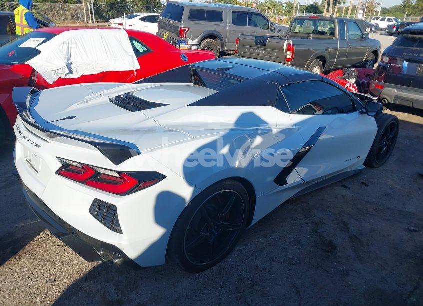 Photo 4 of 2021 Chevrolet Corvette STINGRAY RWD 2LT (VIN 1G1YB3D45M5125069)