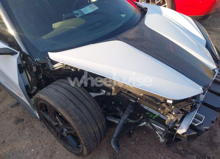 Photo 6 of 2021 Chevrolet Corvette STINGRAY RWD 2LT (VIN 1G1YB3D45M5125069)