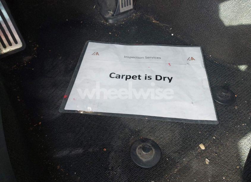 Photo 13 of 2015 Chevrolet Corvette STINGRAY (VIN 1G1YB3D7XF5124917)