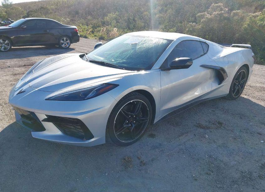 Photo 2 of 2021 Chevrolet Corvette STINGRAY RWD 3LT (VIN 1G1YC2D42M5124789)