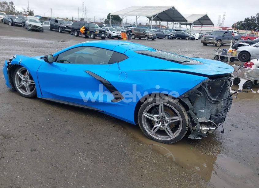 Photo 3 of 2022 Chevrolet Corvette STINGRAY RWD 3LT (VIN 1G1YC2D44N5117389)