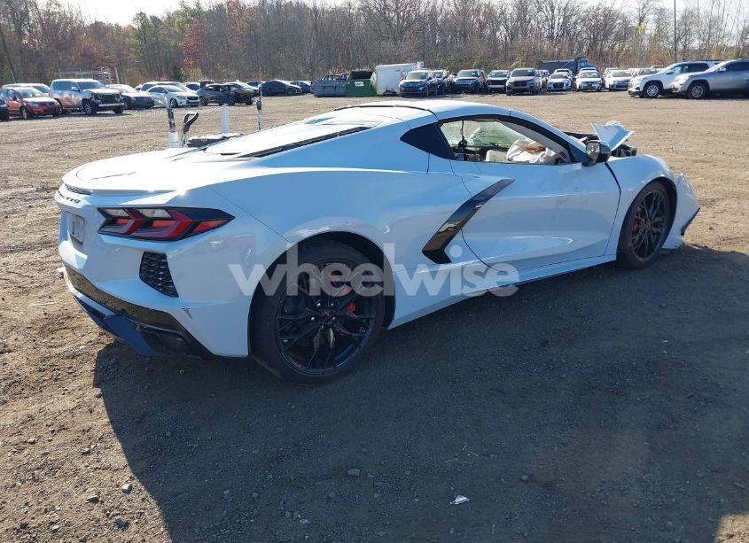 Photo 4 of 2024 Chevrolet Corvette STINGRAY RWD 3LT (VIN 1G1YC2D4XR5107665)