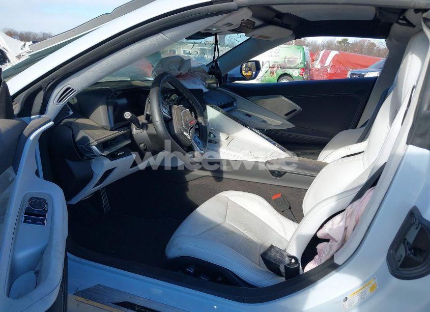 Photo 5 of 2024 Chevrolet Corvette STINGRAY RWD 3LT (VIN 1G1YC2D4XR5107665)