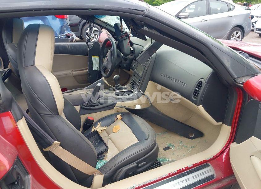 Photo 5 of 2012 Chevrolet Corvette (VIN 1G1YC2DW2C5106499)