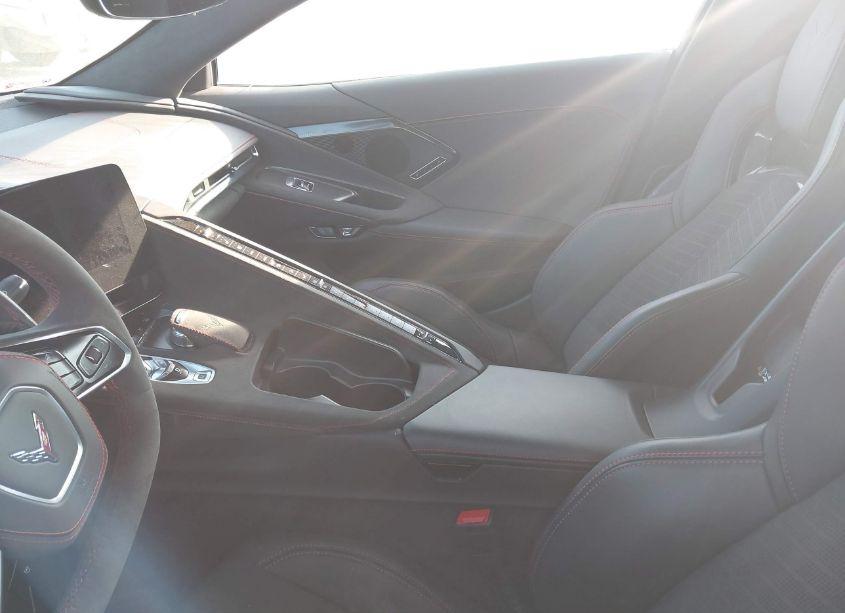 Photo 5 of 2024 Chevrolet Corvette STINGRAY RWD 3LT (VIN 1G1YC3D44R5112513)