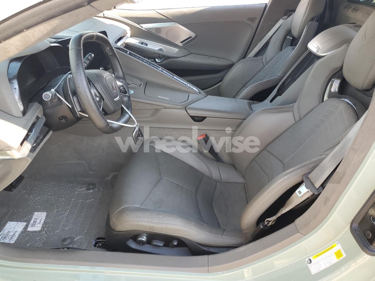 Photo 7 of 2024 CHEVROLET CORVETTE STINGRAY 3LT (VIN 1G1YC3D44R5118778)