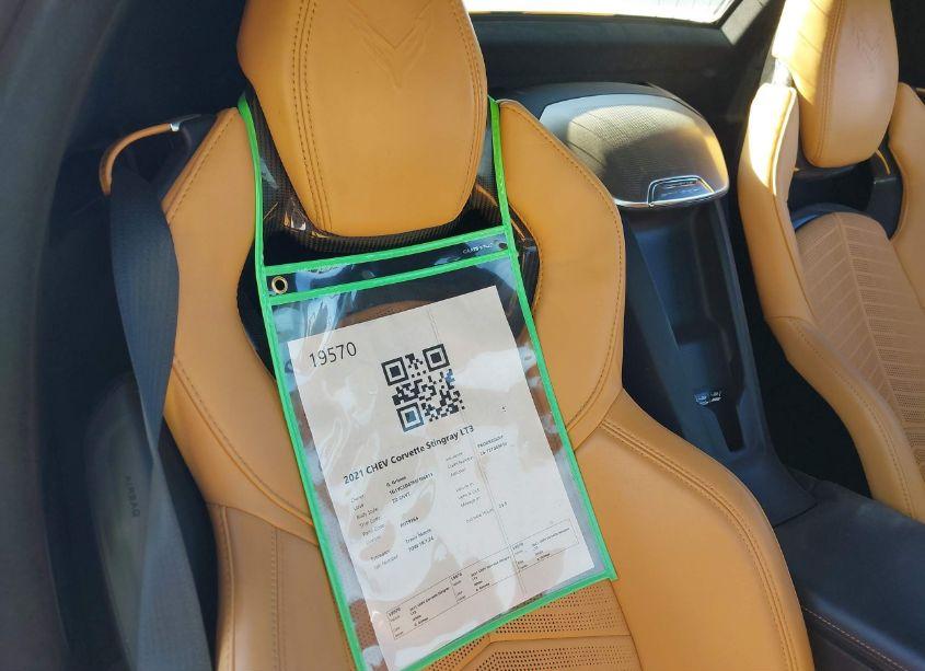 Photo 8 of 2021 Chevrolet Corvette STINGRAY RWD 3LT (VIN 1G1YC3D47M5106813)