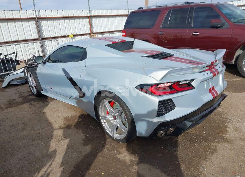 Photo 3 of 2021 Chevrolet Corvette STINGRAY RWD 3LT (VIN 1G1YC3D4XM5125050)
