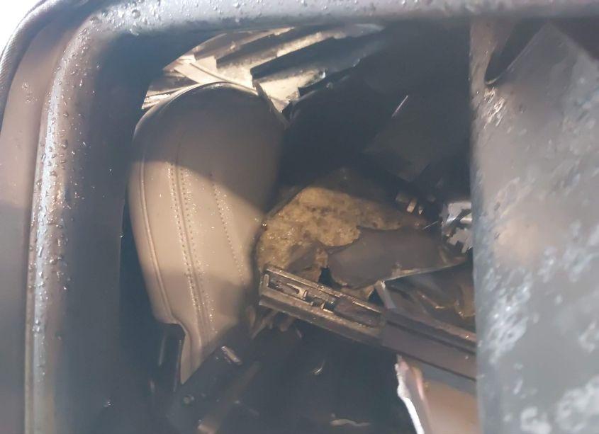 Photo 8 of 2014 Chevrolet Corvette STINGRAY (VIN 1G1YC3D75E5131690)