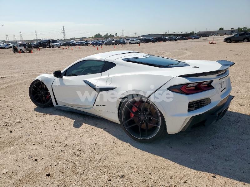 Photo 8 of 2025 CHEVROLET CORVETTE Z06 1LZ (VIN 1G1YD2D33S5602123)