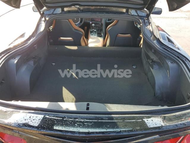 Photo 3 of 2014 CHEVROLET CORVETTE STINGRAY 2LT (VIN 1G1YD2D74E5116184)