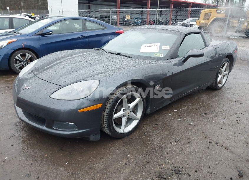 Photo 2 of 2013 Chevrolet Corvette (VIN 1G1YE2DW6D5109028)