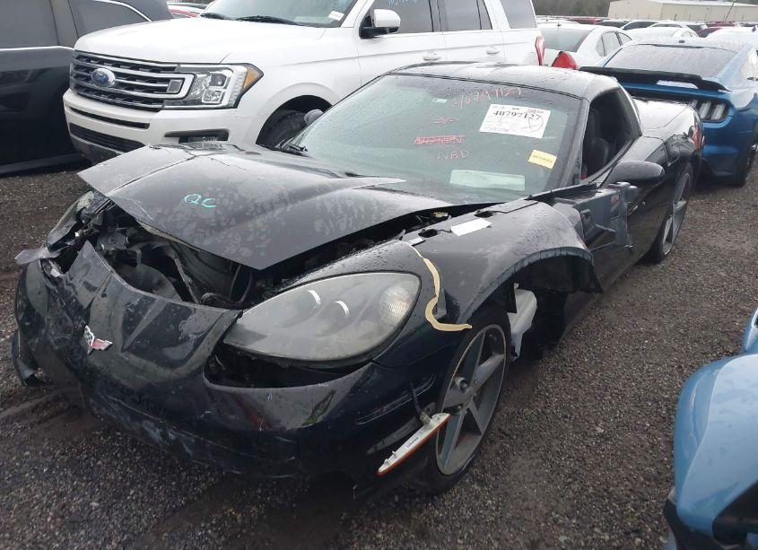 Photo 2 of 2013 Chevrolet Corvette (VIN 1G1YE2DW8D5106499)