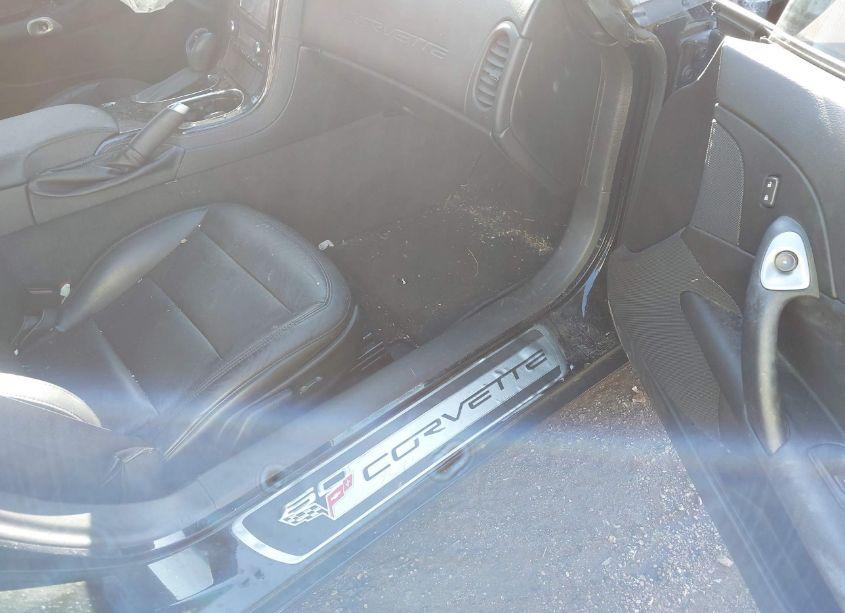 Photo 5 of 2013 Chevrolet Corvette (VIN 1G1YE2DW8D5106499)