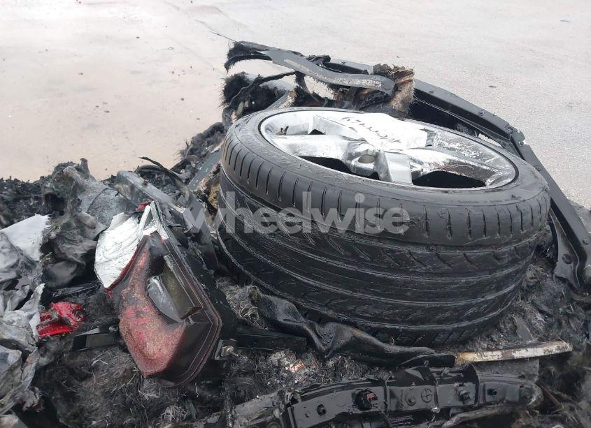 Photo 11 of 2015 Chevrolet Corvette STINGRAY (VIN 1G1YF2D70F5107896)