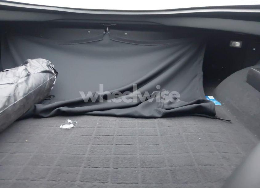 Photo 8 of 2010 Chevrolet Corvette (VIN 1G1YF2DW3A5104667)