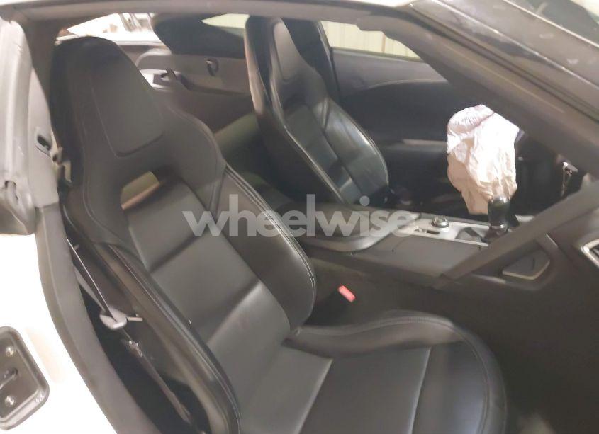 Photo 8 of 2014 Chevrolet Corvette STINGRAY Z51 (VIN 1G1YG2D73E5125658)