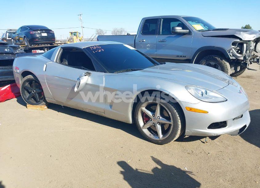 2013 Chevrolet Corvette (VIN 1G1YG2DW2D5107870) main photo