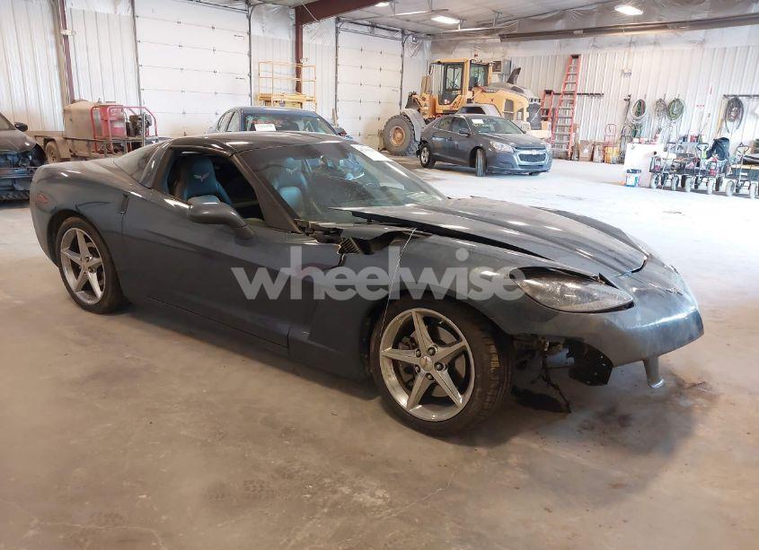2011 Chevrolet Corvette (VIN 1G1YG2DW5B5105267) main photo
