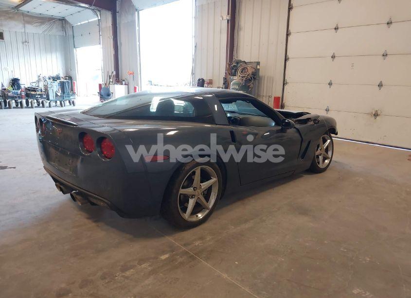 Photo 4 of 2011 Chevrolet Corvette (VIN 1G1YG2DW5B5105267)