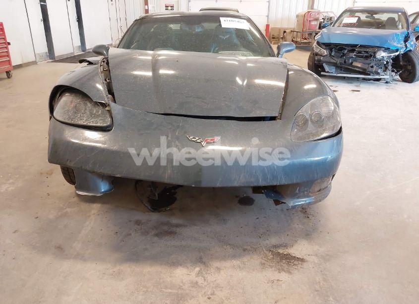 Photo 6 of 2011 Chevrolet Corvette (VIN 1G1YG2DW5B5105267)