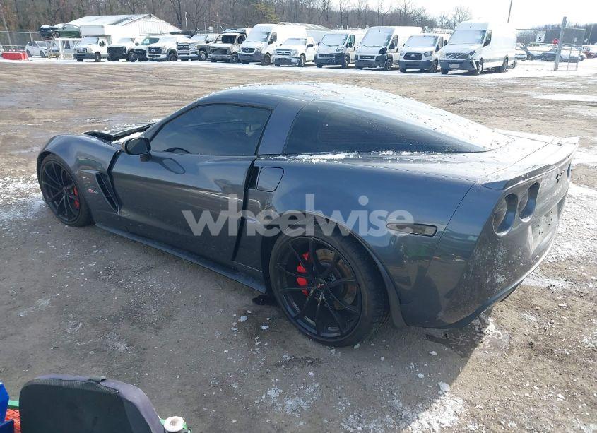 Photo 3 of 2013 Chevrolet Corvette Z06 HARDTOP (VIN 1G1YL2DE8D5106323)