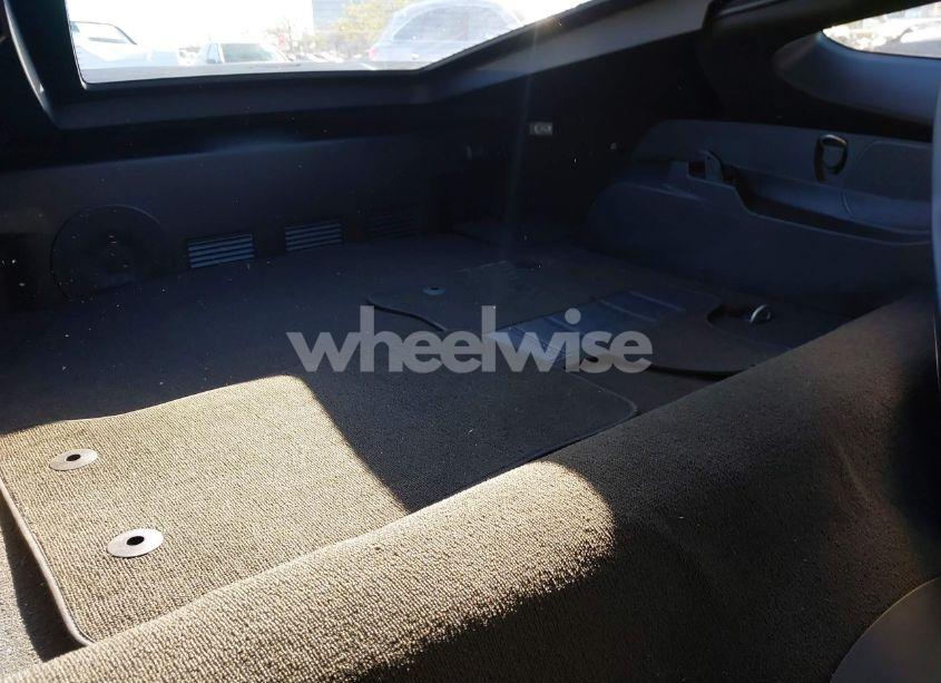 Photo 8 of 2014 Chevrolet Corvette STINGRAY Z51 (VIN 1G1YM2D71E5129460)