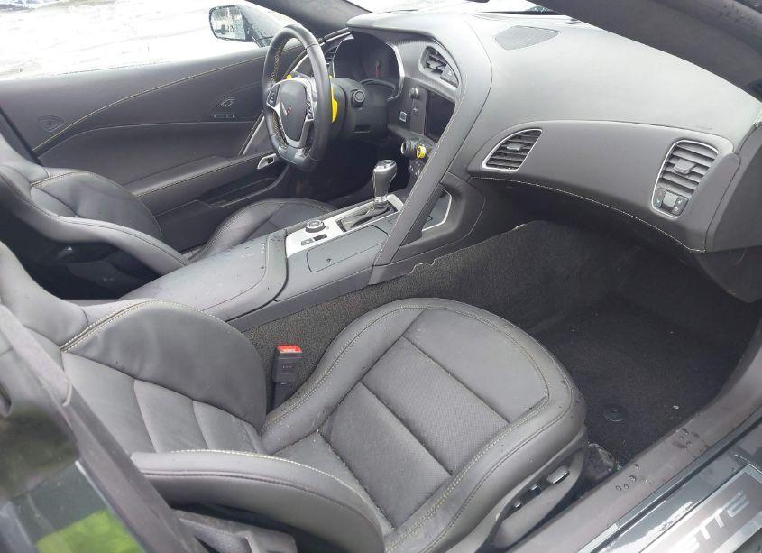 Photo 5 of 2018 Chevrolet Corvette STINGRAY Z51 (VIN 1G1YM2D79J5100590)