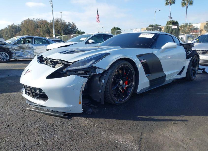 Photo 2 of 2018 Chevrolet Corvette Z06 (VIN 1G1YP2D69J5601204)