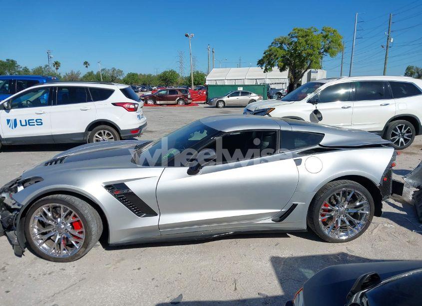 Photo 15 of 2016 Chevrolet Corvette Z06 (VIN 1G1YS2D63G5601917)