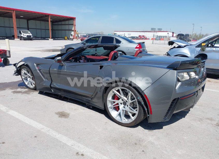 Photo 3 of 2016 Chevrolet Corvette Z06 (VIN 1G1YT3D68G5611782)