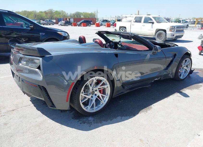 Photo 4 of 2016 Chevrolet Corvette Z06 (VIN 1G1YT3D68G5611782)