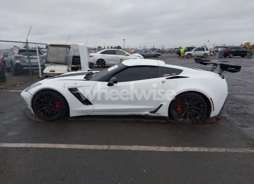 Photo 14 of 2016 Chevrolet Corvette Z06 (VIN 1G1YU2D62G5600588)