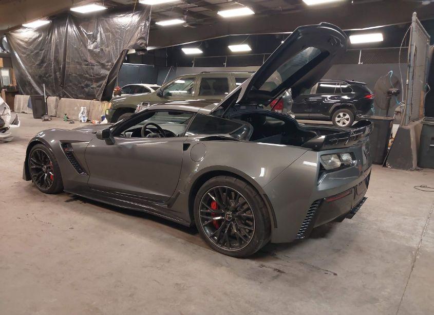 Photo 3 of 2016 Chevrolet Corvette Z06 (VIN 1G1YU2D64G5603623)