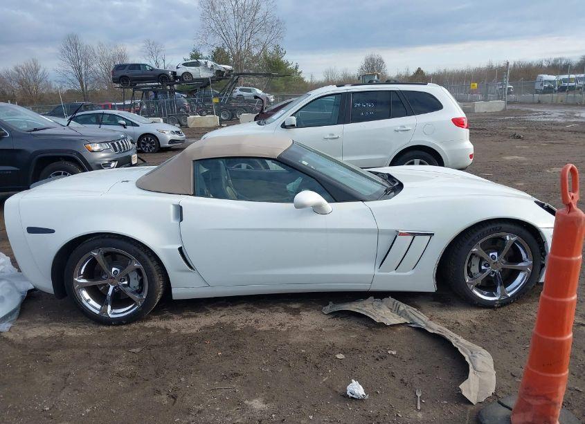 Photo 14 of 2010 Chevrolet Corvette GRAND SPORT (VIN 1G1YW3DW4A5105672)