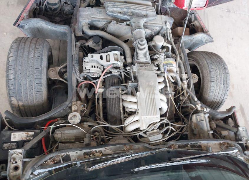 Photo 10 of 1986 Chevrolet Corvette (VIN 1G1YY0782G5115857)