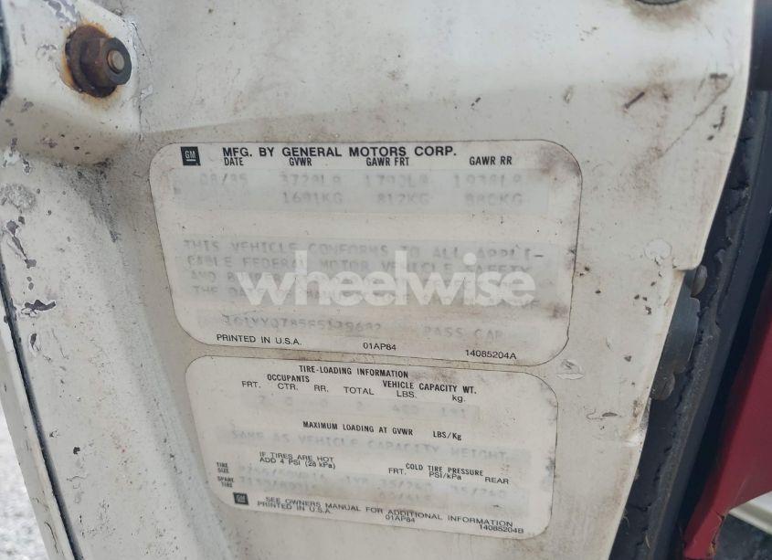 Photo 9 of 1985 Chevrolet Corvette (VIN 1G1YY0785F5139682)