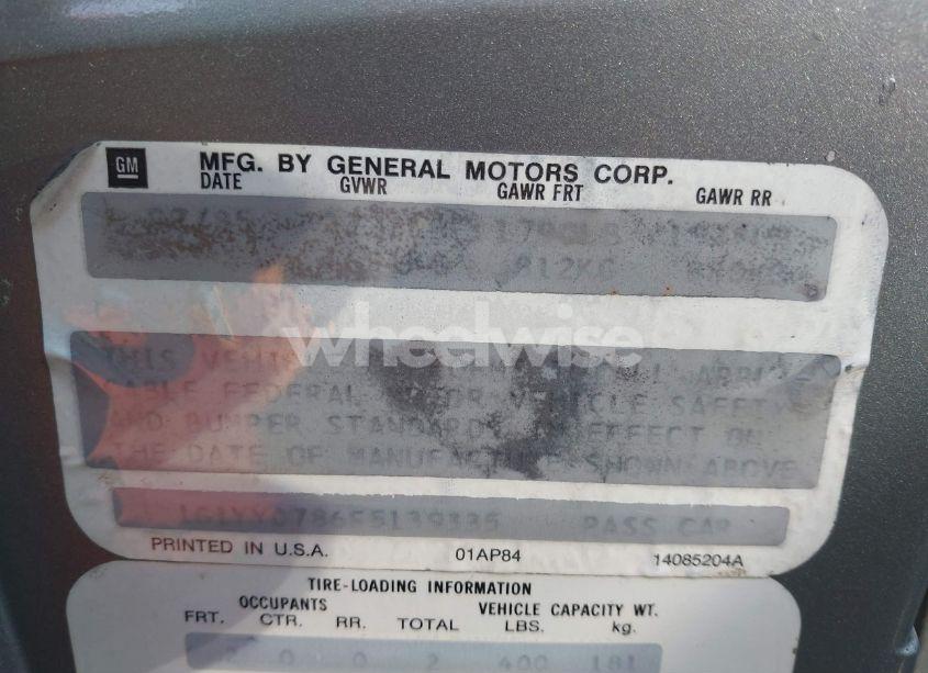 Photo 9 of 1985 Chevrolet Corvette (VIN 1G1YY0786F5139335)