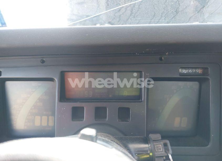 Photo 7 of 1986 Chevrolet Corvette (VIN 1G1YY0786G5107633)