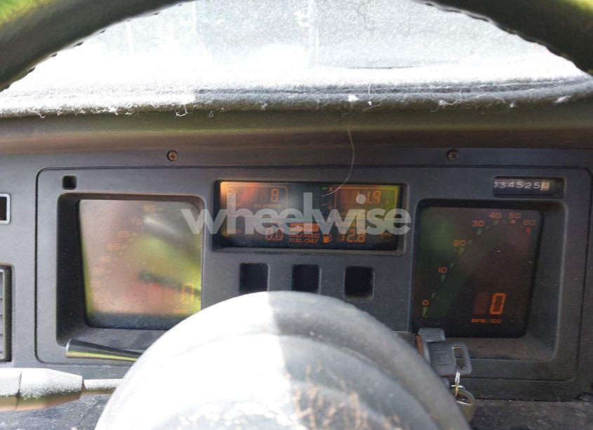 Photo 7 of 1986 Chevrolet Corvette (VIN 1G1YY0787G5101789)