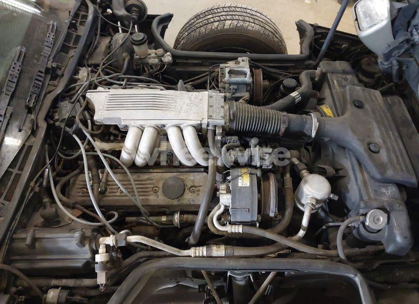 Photo 10 of 1987 Chevrolet Corvette (VIN 1G1YY2182H5110597)