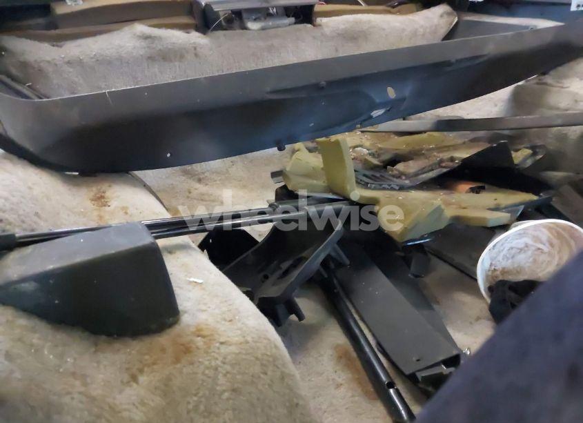 Photo 8 of 1987 Chevrolet Corvette (VIN 1G1YY2182H5110597)