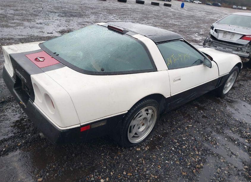Photo 4 of 1989 Chevrolet Corvette (VIN 1G1YY2183K5100328)