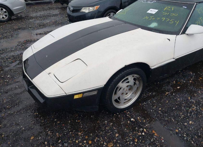 Photo 6 of 1989 Chevrolet Corvette (VIN 1G1YY2183K5100328)