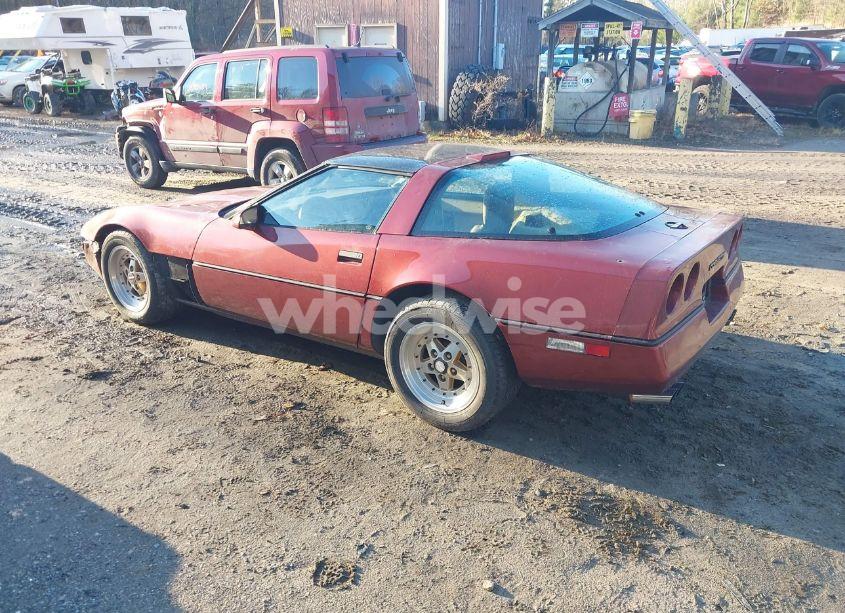Photo 3 of 1987 Chevrolet Corvette (VIN 1G1YY2184H5122993)