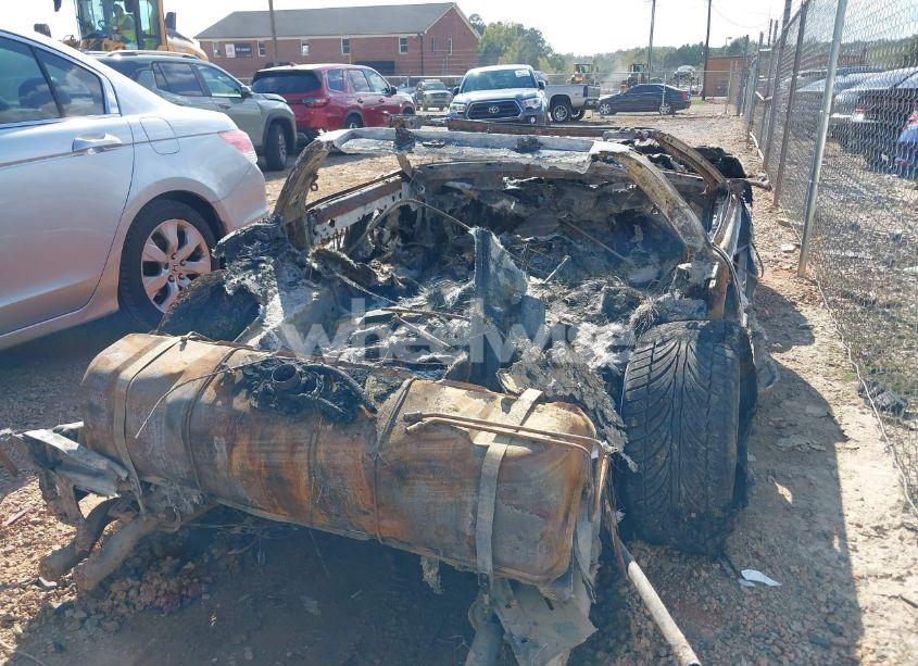 Photo 4 of 1988 Chevrolet Corvette (VIN 1G1YY2189J5102079)